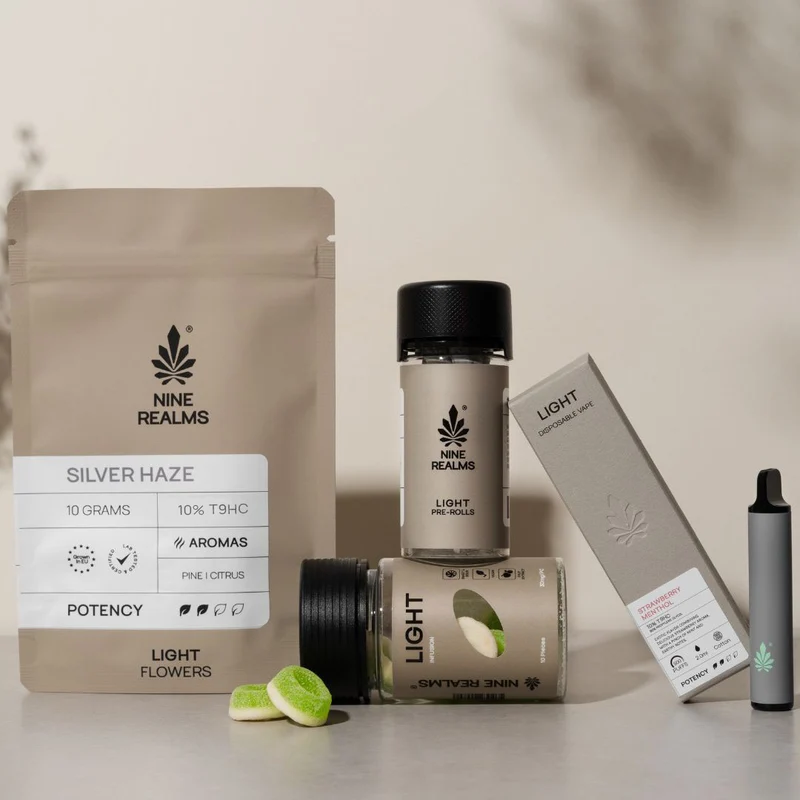LIGHT Bundle - Pre-Rolls, Diffuser & Gummies